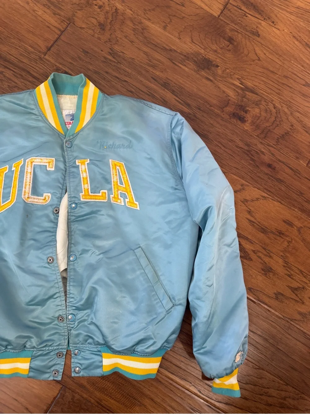 RARE STARTER UCLA Bruins SATIN BLUE Bomber Jacket Sz XL Insulated Snap Front VTG